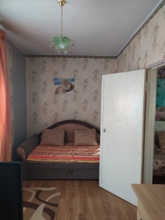 Сдаю 2к квартиру возле стадиона "Эвис" - фото 1