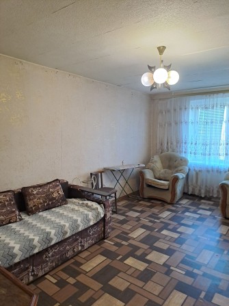 Сдам 1-ком. кв. в центре Космоса ( р-н парка, "Варуса") - фото 1