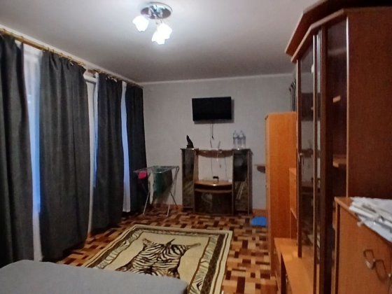 Сдается 1 комнатная квартира 5/5 этаж, рядом 9 горбольница