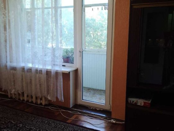 Однокімнатна квартира 2 поверх 9-поверхівки вул. Деповська, 85
