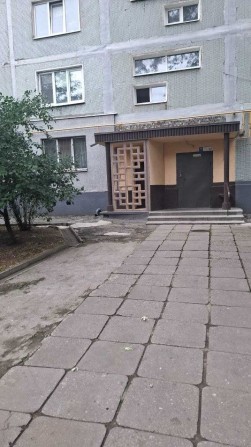 Оренда 2 кім. 2/9 Богдана Завади . - фото 1