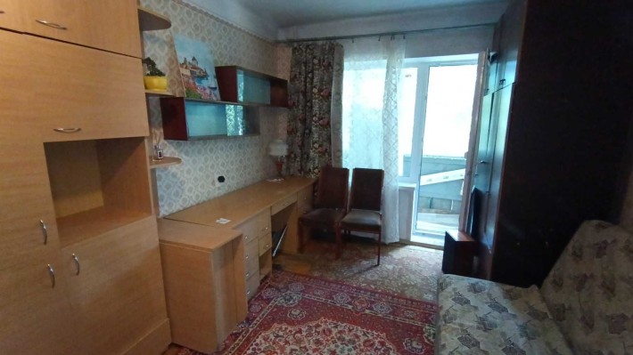 1-к квартира на вул. Світла (6-й мікрорайон, Бабурка), 1 поверх — незалежність від ліфта та з холодн - фото 1