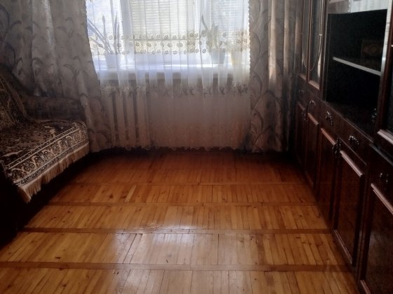 Здам в довгострокову оренду 3 кімнатну квартиру в центрі міста Запоріжжя Запорожье