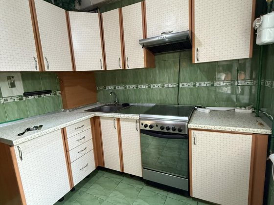 Сдам 3 комнатную квартиру улица Светлая ,4 этаж Запорожье