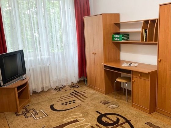 Оренда 1 кім. квартири вул. Клновальця