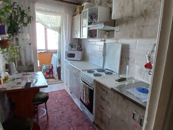 Сдам 2 кв. Б.Строит. 7эт./ 9эт.дома.    7000гр.   Торг Запорожье