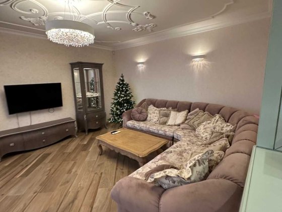 Сдам 4-к квартиру в Академгородке, парк Победы