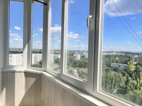Актуально  ! Аренда  2 х комн кв Осипенковский - 13 этаж  видовая! Укомпоектована! Запорожье