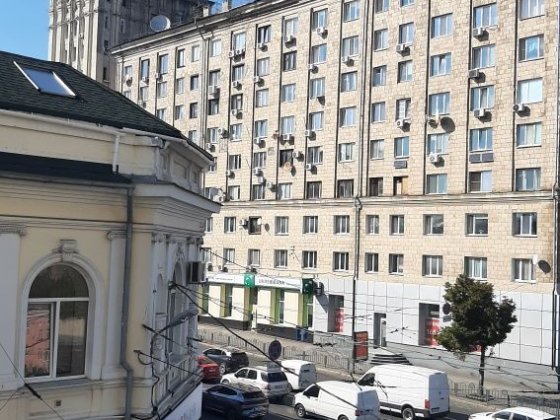 Здам в оренду 3кім. квартиру у Центрі біля Нікольского метро Майдан Конституції Харьков