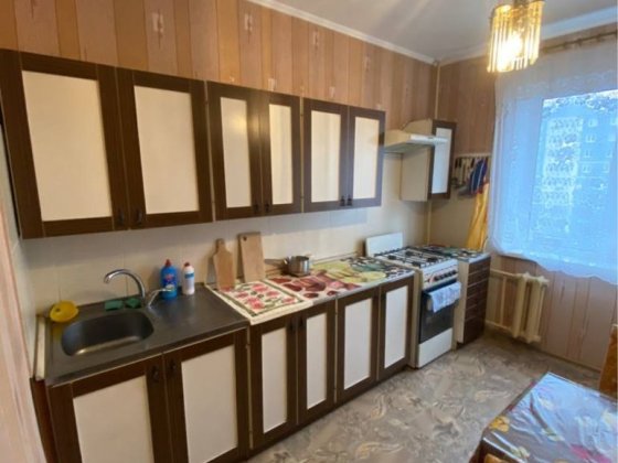 Сдам 2-ком квартиру на бабурке Запорожье