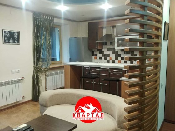 Сдается 1 комн. большая квартира в центре города, р-н 6-й Горбольницы, ул. Победы