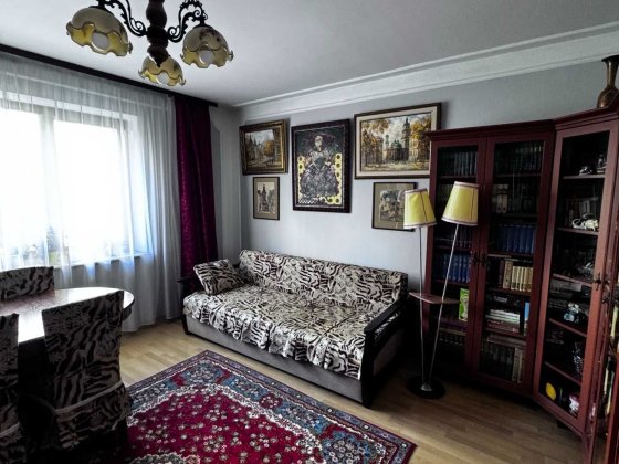 Оренда 3-кімнатної квартири 66 м², вул. Хоткевича, Сихів, від власника