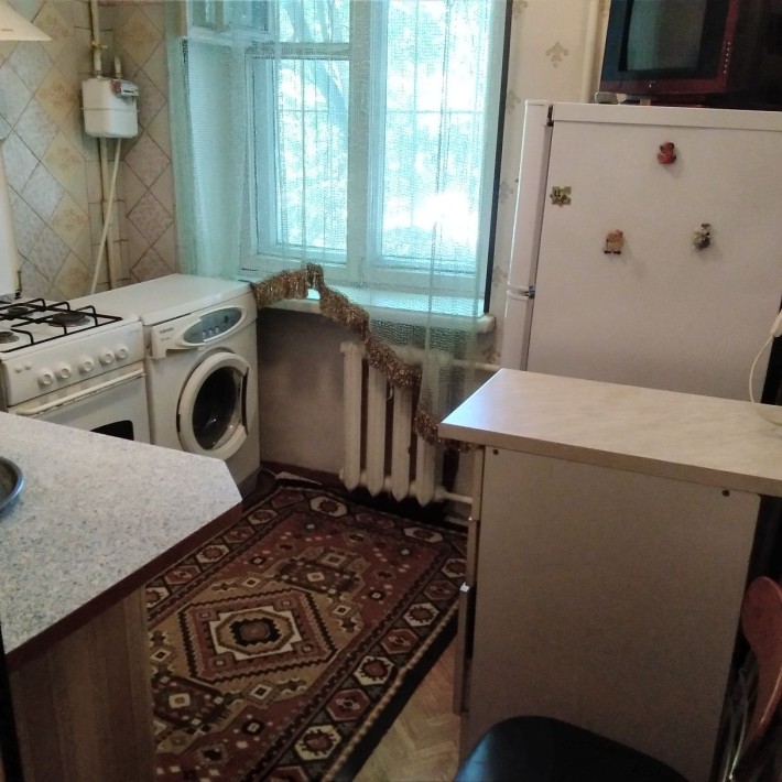 Сдам 1к кв Варненская 6000гр - фото 1