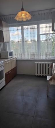 Оренда 2-кімнатної квартири на вул. Науковій - фото 1