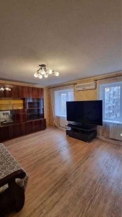 Сдам трех комнатную квартиру Победа-5 Слави бул. 8 - фото 1