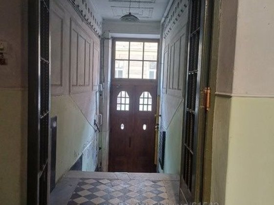 Оренда 2  кімн кв вул Дорошенка 60
