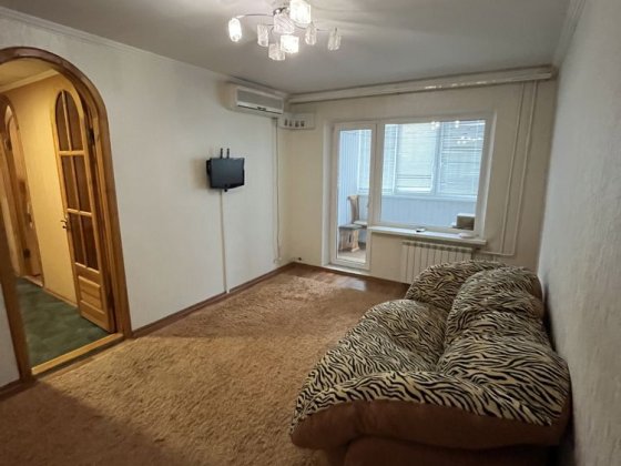 Сдам 2к.кВ-ру на Космосе ул.Космическая 3/9 Запорожье