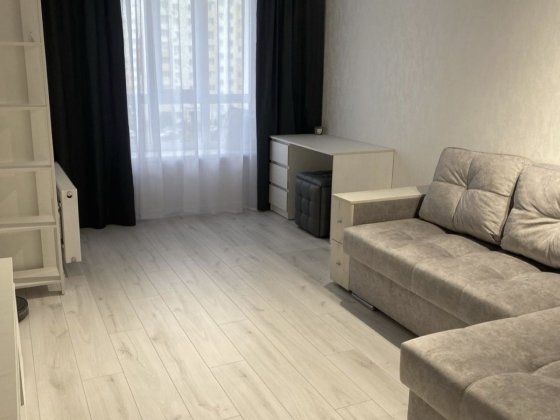 сдам реальную 1  квартиру на ЖК мира 2, героев Харькова 268 а, новострой хтз Харьков