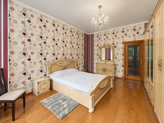 Оренда 3-кімнатної квартири 133 м² — вул. Сахарова, Франківський район