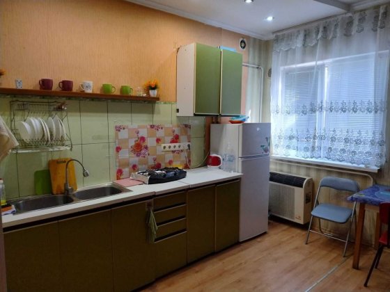Здам 1 кім квартиру середній поверх  на вул. с. Ядова Одесса