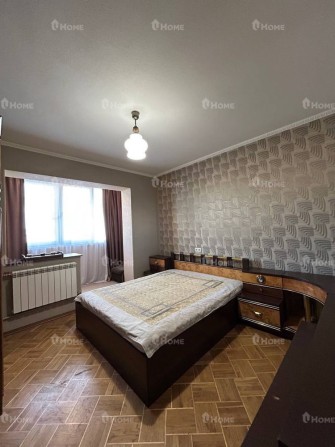 Двокімнатна, простора квартира біля метро Наукова - фото 1
