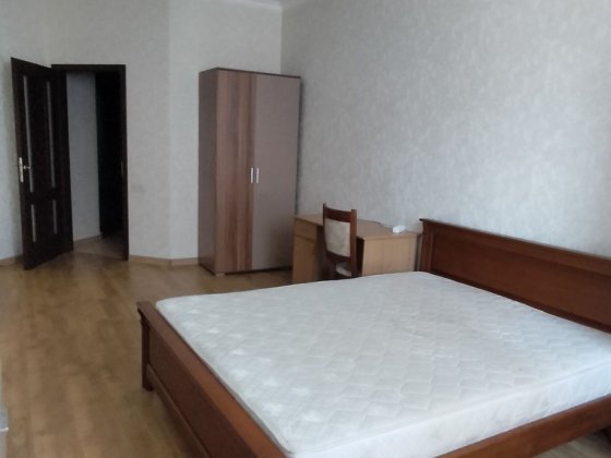 1 кімнатна квартира, 50м2, ЖК Фаворит/ Фонтан,ремонт.