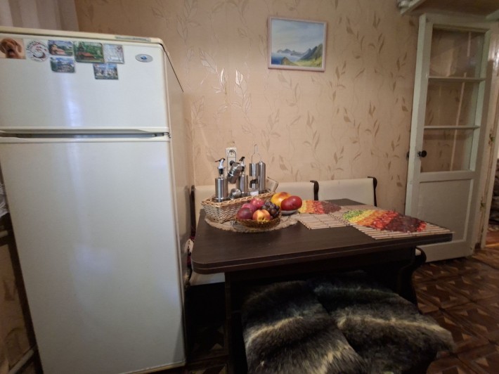 Сдам 2 комнатную квартиру на Краснова - фото 1