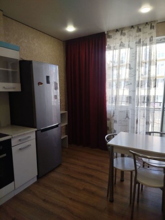 Сдам 2 ком ЖК Континет 16 тыс гривен - фото 1