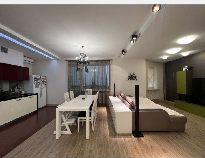 Сдам 3 ком кв 23 Августа метро - фото 1