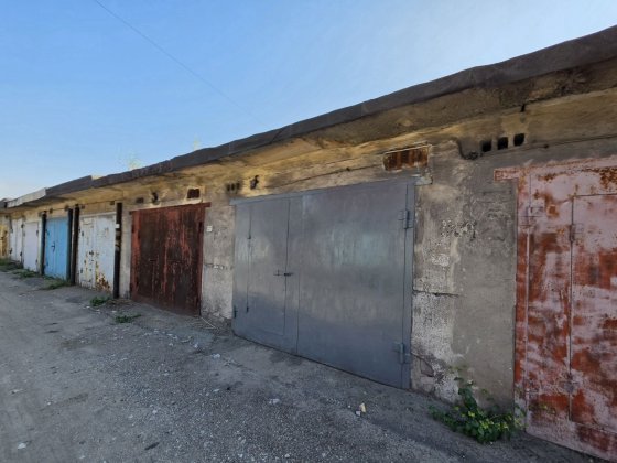 Продам гараж по ул.Широкой Каменское