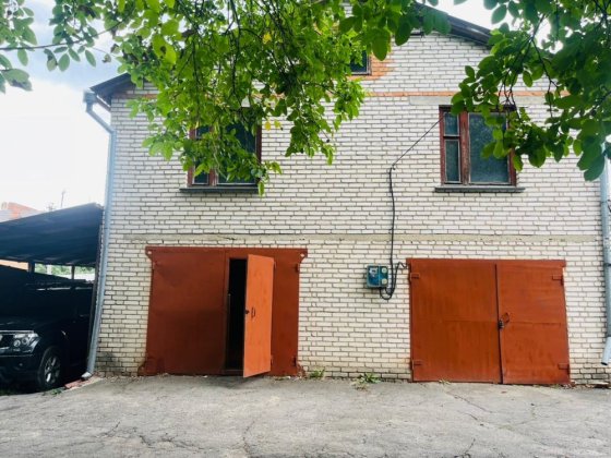 Продам двохповерховий гараж Немирів