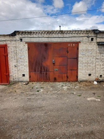 Терміново!Продаєтся цегляний гараж з підвалом у кооперативі"Авіатор" - фото 1
