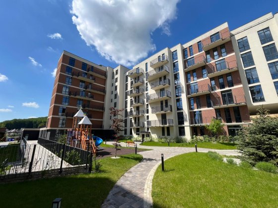 Продам паркомісце у Винниках площею 15,26 м2  в 7 секції підземного паркінгу в ЖК  Perfect Life. Винники