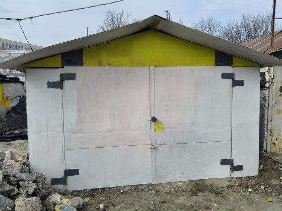 Продам  большой металлический гараж.Гараж разборный. Ліски (Одеська обл.)