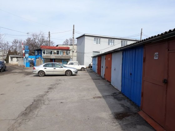 Продам гараж на Салтівці, кооператив Інтузіаст номер гаража  469. Круг Бобровка