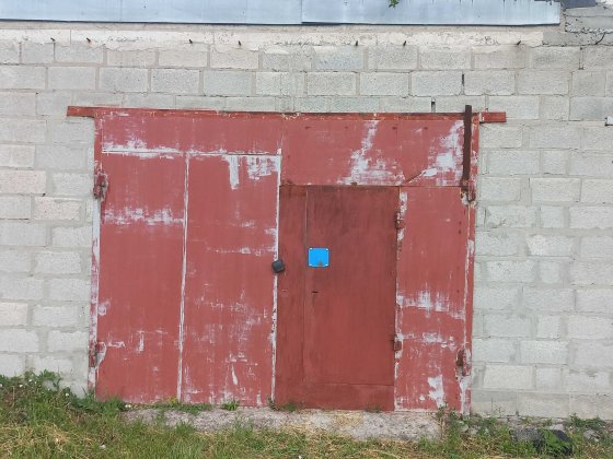 Продам капитальный гараж Новослобідка
