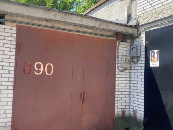 Продам цегляний гараж в автокооперативі на Виноградарі