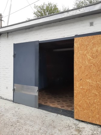 Продам цегляний утеплений  гараж на Онікієнка - 5000$ - фото 1