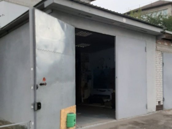 Продам гараж Бровари Торгмаш  Онікієнка - 8000$ Бровари