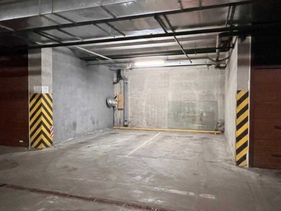 Паркомісце 17,1 м. у ЖК Златоустівський, вул.Златоустівська,52
