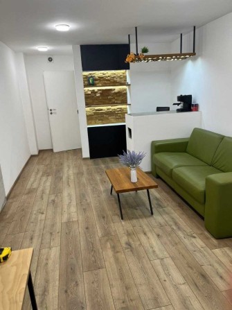 Гараж 75м2, 2 поверхи + підвал, Оболонь, Проспект Степана Бандери, 34 - фото 1