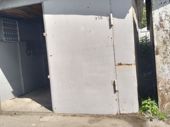 Продається металевий гараж кооператив "Кременчуцький" Кременчуг