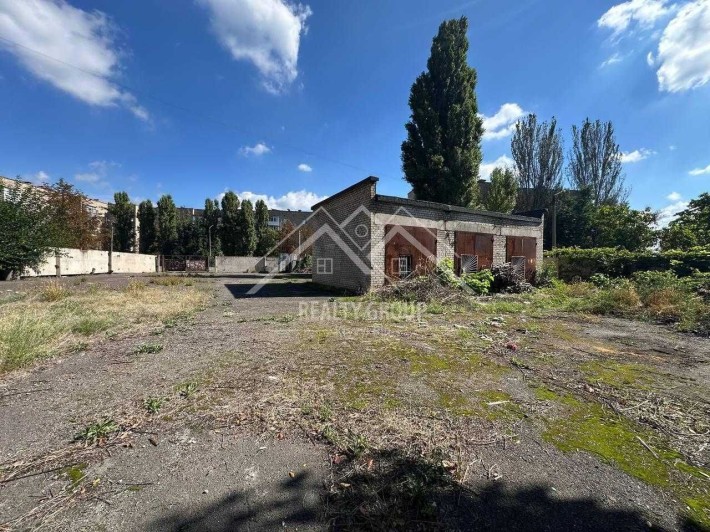 Продаж 3-х боксів, 170 м², вулиця Мухіної (Дружба) - фото 1