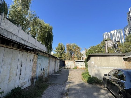 Продаж Гараж - ГБК Дружба-2 Залізничне шосе 39 Звіринецька, Видубичі
