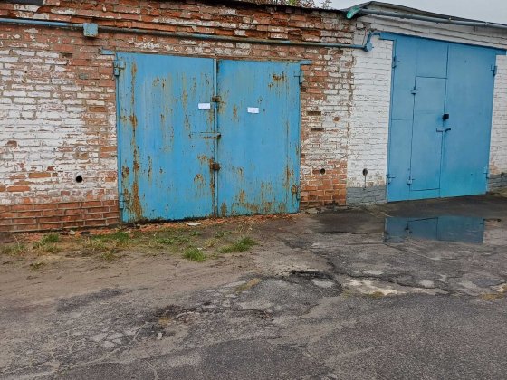 Продам цегляний гараж