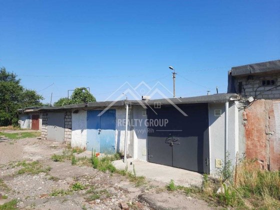 Продаж  гаражу на Карачунах в кооп. Жемчужина Кривой Рог