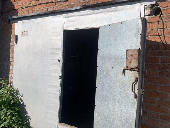Продам просторий цегляний гараж у місті Суми Сумы