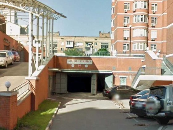 Продаж великого паркомісця 14.9 м² у підземному паркінгу — Печерськ, вул. Ковпака, 17