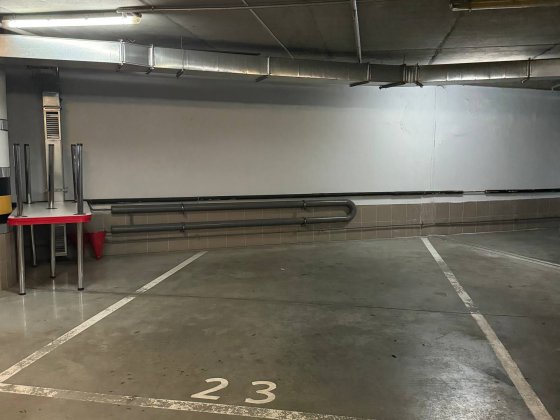 Продажа просторного паркоместа в ЖК Новопечерские липки