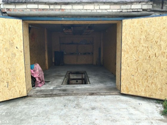 продам гараж на Еськова біля стрижнч Чернігів
